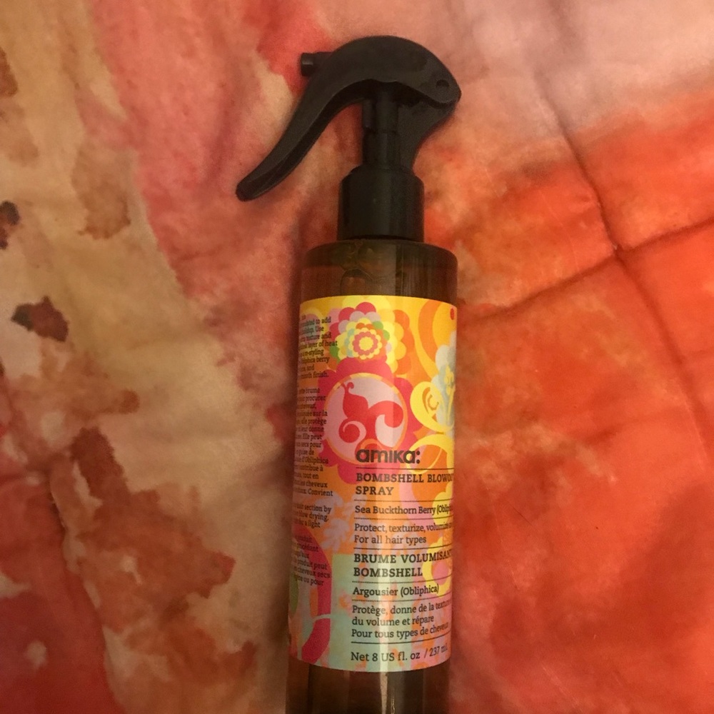 Amika Bombshell Blow Out Spray